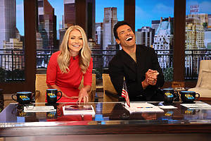 LIVE WITH KELLY AND MARK - 9/5/23 - Kelly Ripa and Mark Consuelos co-host “Live with Kelly and Mark” airing weekdays in syndication. (Michel Le Brecht/Disney General Entertainment) KELLY RIPA, MARK CONSUELOS