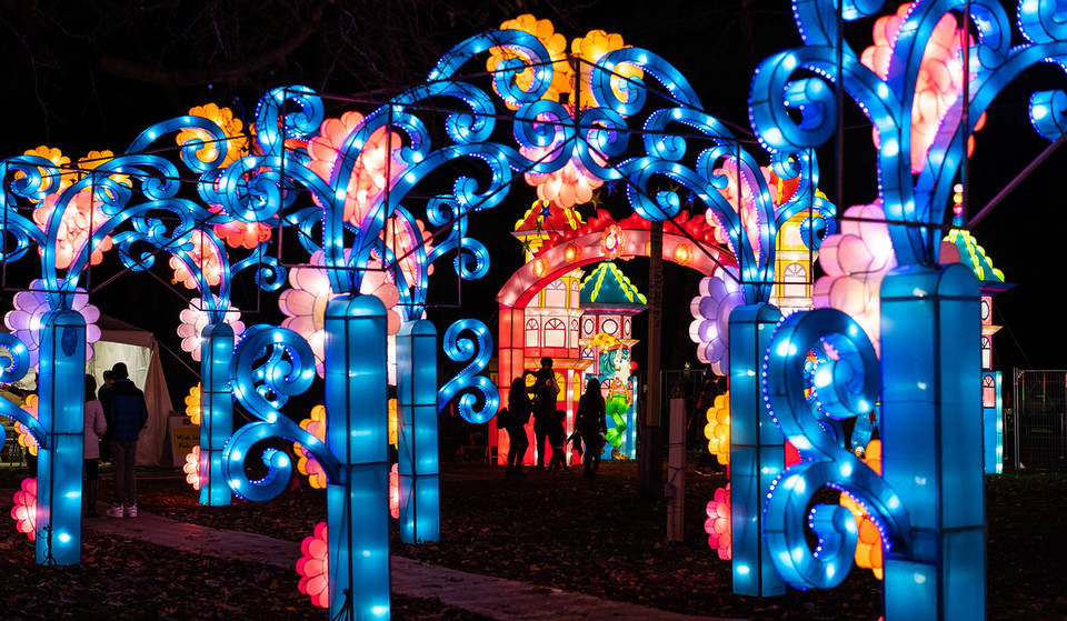 NYC’s Dazzling Winter Lantern Festival Is Returning To Queens This Holiday Season