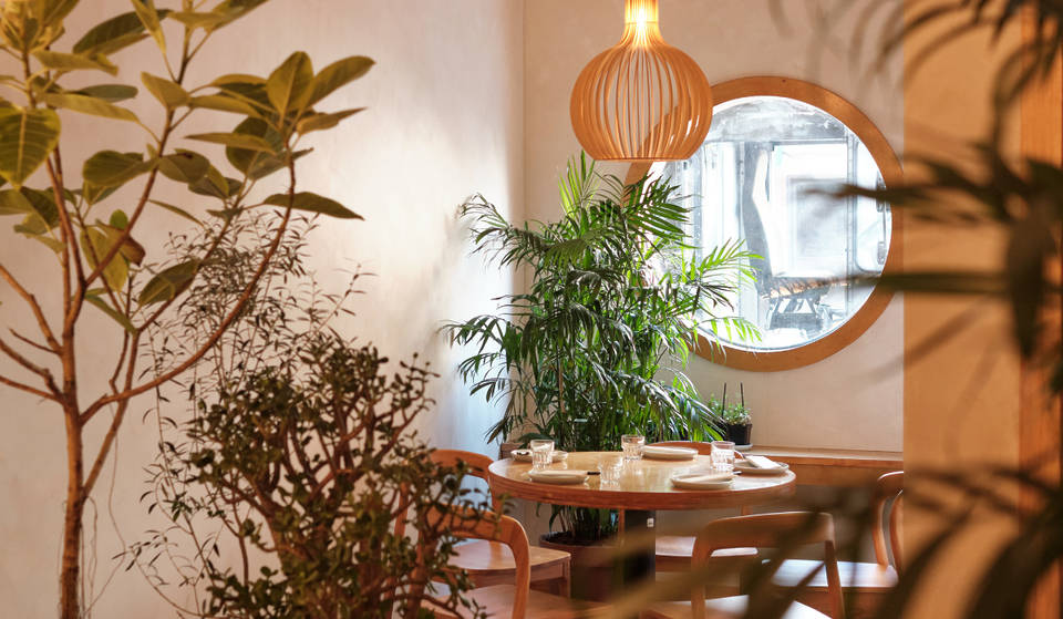 Greenpoint’s Newest Addition Pairs Classic Sichuan Dishes With Traditional Teahouse Flare