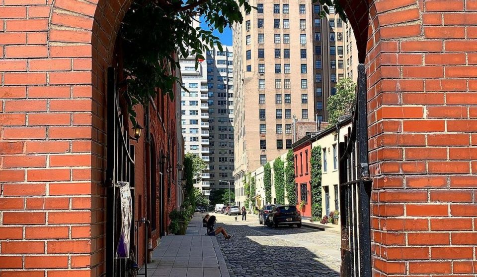 Washington Mews, A Charming NYC Passageway Right Out Of A 19th-Century Novel
