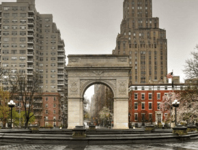 20 Most Haunted Places In NYC To Visit This Spooky Season